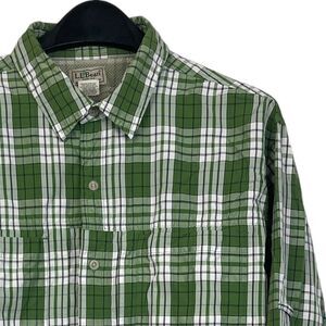 LL Bean Mens Large Hiking Nylon Blend Lightweight Outdoor Shirt Green Plaid‎